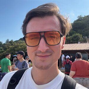 Meet your Posher, Dmitriy